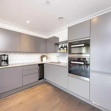 Hammersmith Apartment, Breakfast London Exterior foto